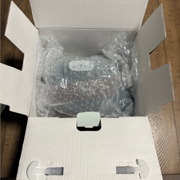 Green Shoulder and Neck Massager - Picture 4 of 7